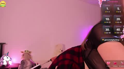 Eva online show from 11/05/25, 04:51