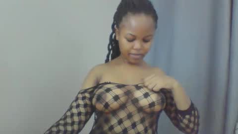 babyy_fface25 online show from 10/06/25, 08:50