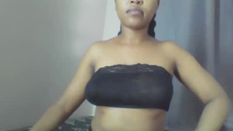 babyy_fface25 online show from 10/14/25, 08:26