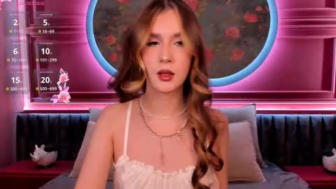 Gloria online show from 11/29/25, 11:52