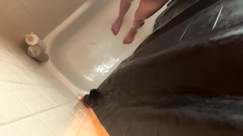 Babyak online show from 04/16/26, 03:35