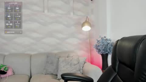 Snapshot of babyyfortune_ chatting on 11/20/25, 12:33 babyyfortune_ online show from 11/20/25, 12:33