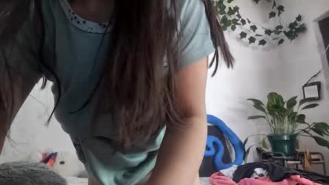  Gisselle  online show from 12/22/25, 02:47