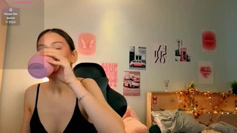 Adelya and Aliya online show from 01/09/26, 10:40