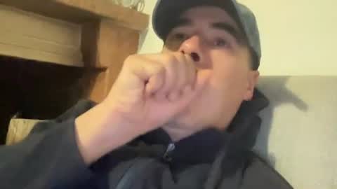 Snapshot of bach77 chatting on 01/21/25, 09:46 bach online show from 01/21/25, 09:46