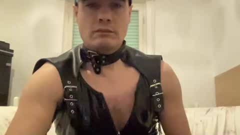 Snapshot of bach77 chatting on 02/19/25, 06:54 bach online show from 02/19/25, 06:54