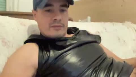 Snapshot of bach77 chatting on 02/26/25, 06:21 bach online show from 02/26/25, 06:21