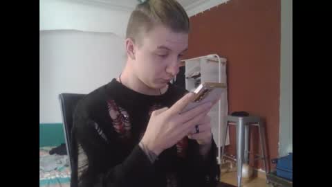 Honey online show from 12/02/25, 11:37