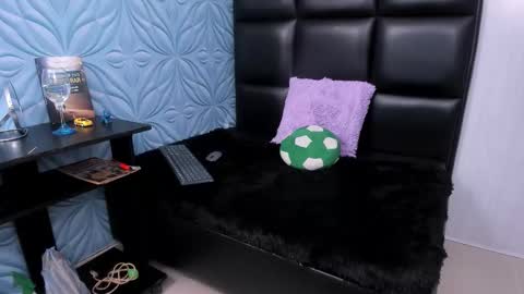 bad_boy_21_ online show from 02/26/26, 05:39