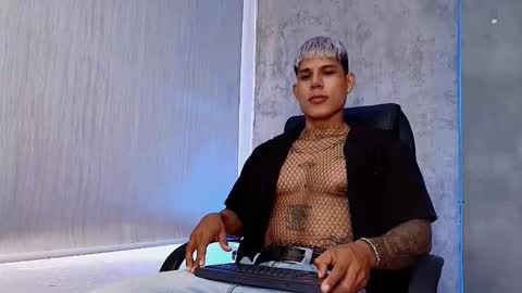 bad_boytoh online show from 02/14/26, 03:53