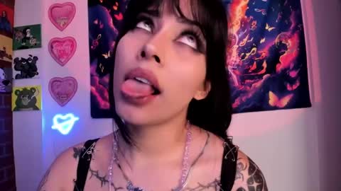 Snapshot of bad_cherry chatting on 02/08/25, 08:10 Bratty Lanita - independent online show from 02/08/25, 08:10