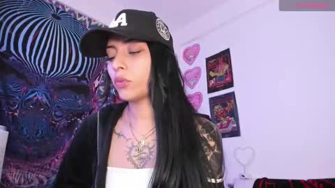 Snapshot of bad_cherry chatting on 10/02/25, 11:01 Bratty Lanita - independent online show from 10/02/25, 11:01