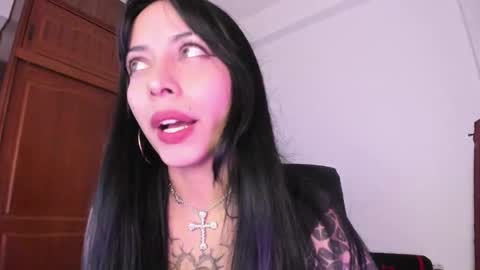 Snapshot of bad_cherry chatting on 10/29/25, 10:33 Bratty Lanita - independent online show from 10/29/25, 10:33