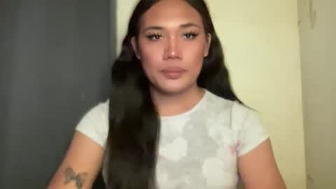 AMARA - FOLLOW ME AND THUMBS UP online show from 03/11/26, 01:44