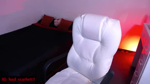 Scarlett online show from 01/12/26, 12:16