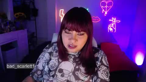 Snapshot of bad_scarlett1 chatting on 06/15/26, 05:59 Scarlett online show from 06/15/26, 05:59