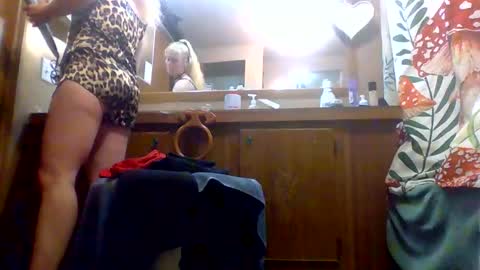 Badbitch520 online show from 04/20/26, 11:24