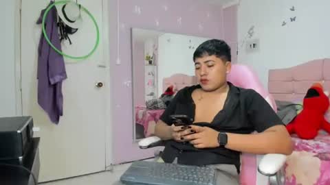 JUAN online show from 05/11/26, 02:50