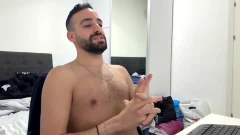 Snapshot of badboymantube chatting on 01/28/25, 09:40 badboymantube online show from 01/28/25, 09:40