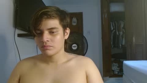 badbunny_69_ online show from 02/22/26, 05:51