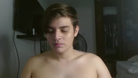 badbunny_69_ online show from 02/22/26, 05:55