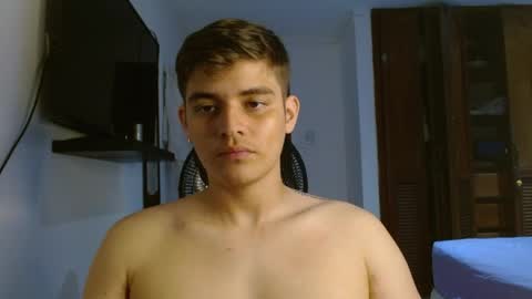 badbunny_69_ online show from 03/30/26, 12:00