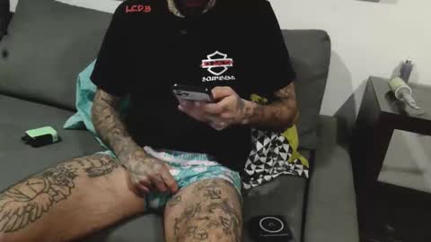 BadCouple  online show from 12/22/25, 02:08