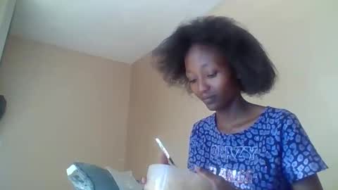 baddie_bunnie online show from 12/16/25, 01:05