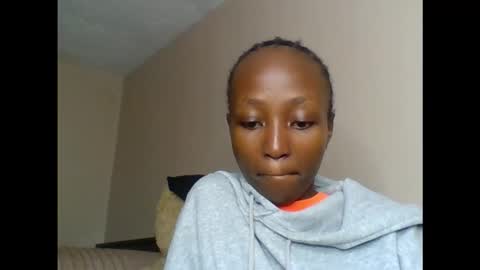 baddie_bunnie online show from 05/11/26, 04:04
