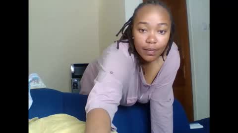 baddie_bunnie online show from 05/16/26, 06:43