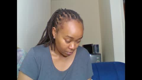 baddie_bunnie online show from 05/19/26, 01:56