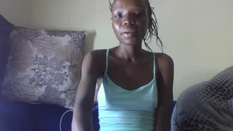 Snapshot of baddie_floxxy chatting on 02/22/26, 07:34 baddie_floxxy online show from 02/22/26, 07:34