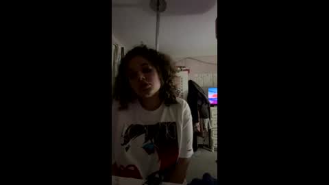 baddiegirl_18 online show from 06/08/26, 12:14