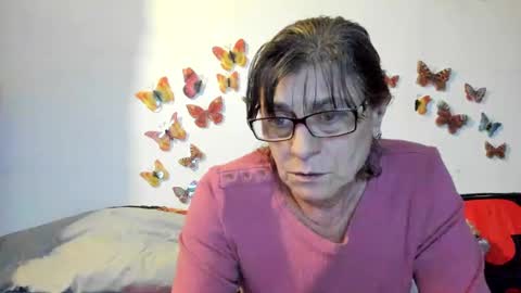 Snapshot of badgg chatting on 12/03/24, 04:50 Gina online show from 12/03/24, 04:50