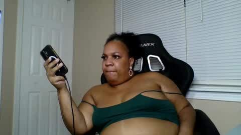 Snapshot of badgirl__brittany chatting on 09/30/25, 02:05 Badgirlbritt your favorite girl online show from 09/30/25, 02:05