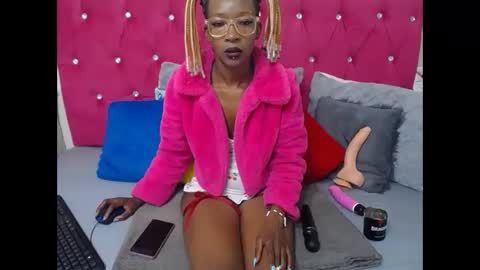 badgirlsexyt online show from 11/17/25, 02:45