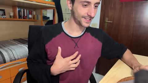 Badguy online show from 11/08/25, 04:07