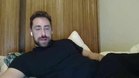 Snapshot of badjack1 chatting on 10/29/25, 03:42 Rey online show from 10/29/25, 03:42