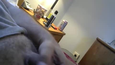 Snapshot of badlad10 chatting on 12/03/25, 09:02 badlad10 online show from 12/03/25, 09:02