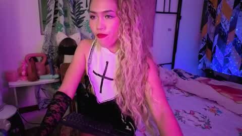 Snapshot of badlilbambi chatting on 10/03/25, 12:13 badlilbambi online show from 10/03/25, 12:13