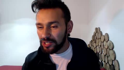 Snapshot of badsanx chatting on 09/24/25, 04:05 badsanx online show from 09/24/25, 04:05