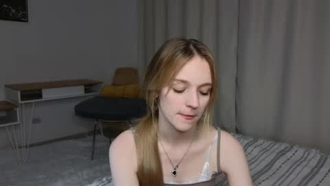 Kate online show from 04/30/26, 08:57