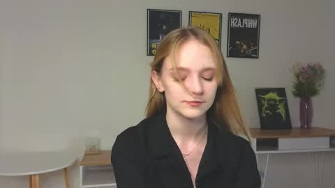 Kate online show from 05/22/26, 04:12