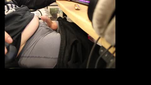 Snapshot of baggedn54 chatting on 02/07/25, 10:08 baggedn54 online show from 02/07/25, 10:08