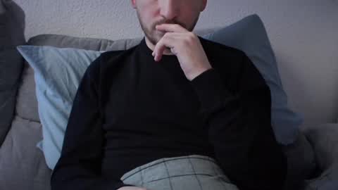 Baguette x French online show from 01/22/25, 02:24