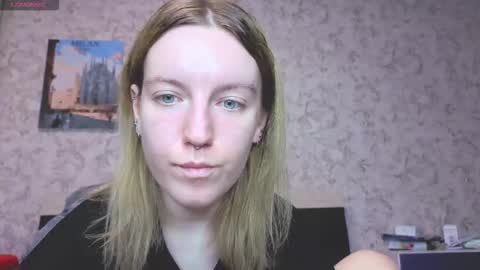 holly online show from 11/18/25, 07:29