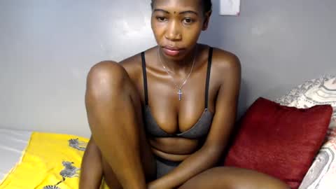 Snapshot of bailey_lo chatting on 07/13/26, 02:20 jewel online show from 07/13/26, 02:20