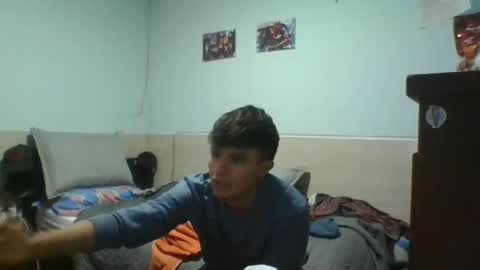 Snapshot of bal3n chatting on 01/18/25, 05:37 Bal3n online show from 01/18/25, 05:37