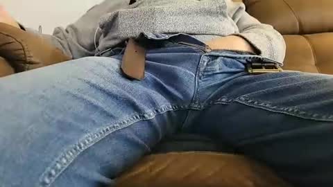 bald_bone online show from 11/03/25, 04:52