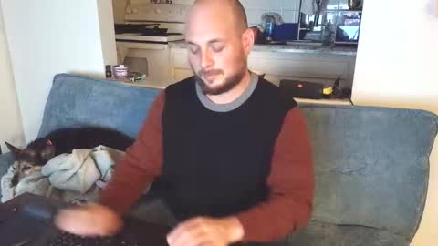 Snapshot of baldafterdark chatting on 10/21/25, 02:34 Anthony online show from 10/21/25, 02:34